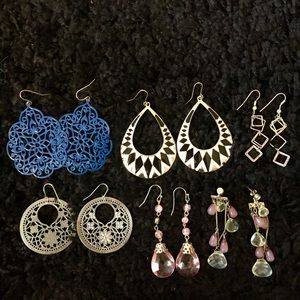  Lot of 6 earrings  womans fashion jewelry